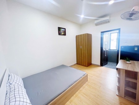 Cho Thuê Phòng Phú Nhuận giáp Q3_Tách Bếp_Thoáng Mát_giá rẻ chỉ 5tr