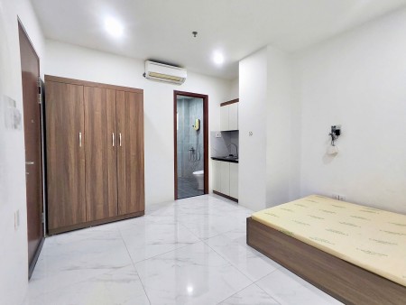 Hình Thật Giá Thật - Cho thuê Studio FullNT Thang máy Đề Thám gần Cầu Ông Lãnh, Phố Bùi Viện Quận 1
