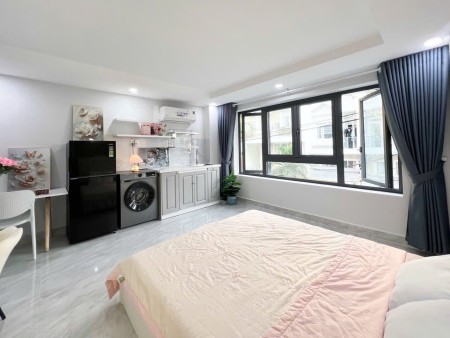 Thuê Gấp Studio Xinh Xắn Nằm Tại Quận 7 - Gần Lotte Mart - Cây Xăng - Chợ - Cầu Kênh Tẻ