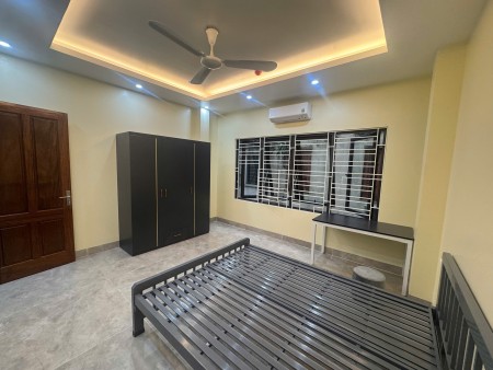 CHO THUÊ PHÒNG NHÀ MỚI XÂY MỚI TINH CHƯA BÓC SEAL CÓ THANG MÁY