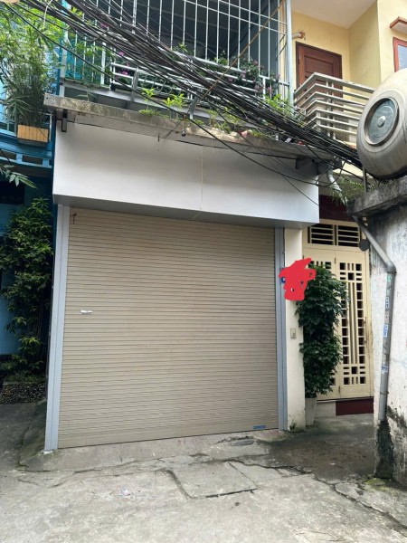Chính chủ đứng tên sổ đỏ cho thuê nhà 52 m2 3 tầng 4PN tại ngõ 43 Tân Xuân, Xuân Đỉnh, Bắc Từ Liêm,