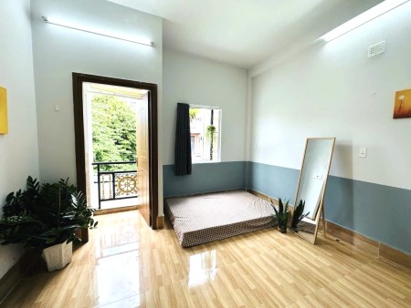 CHO THUÊ PHÒNG BAN CÔNG, XA BẾP, FULL NỘI THẤT _ HỒ VĂN HUÊ , PHÚ NHUẬN GẦN QUẬN 1,BÌNH THẠNH,QUẬN 3