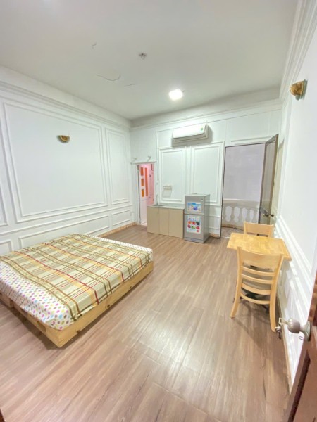 Chính Chủ Cho Thuê Studio Cửa Sổ Full Nội Thất Giá Rẻ