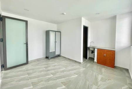 Căn hộ studio ban công - full nội thất ngay đại học Công Thương