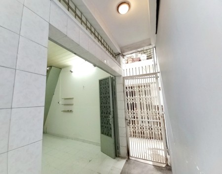 Cho thuê NHÀ NGUYÊN CĂN yên tĩnh, thoáng mát