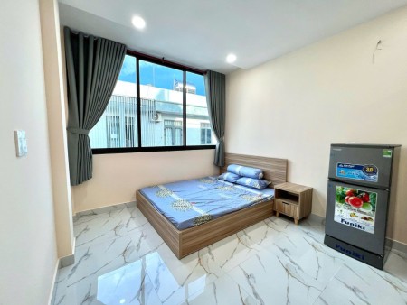 PHÒNG ĐẸP CỬA SỔ THOÁNG ĐỐI DIỆN ĐẠI HỌC BÁCH KHOA