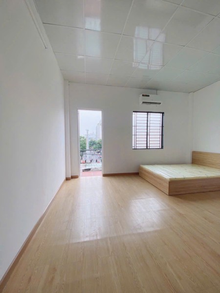 Phòng căn hộ bancon 35m2 đủ nội thất - Trường Chinh Tân Bình.