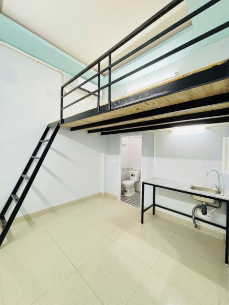 Phòng trọ gác lửng có máy lạnh - 269 Phan Huy Ích F14 Gò Vấp.