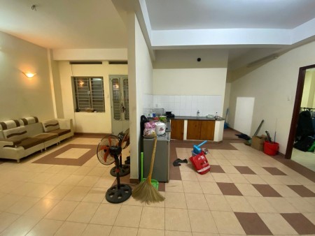 C/c Huỳnh Văn Bánh,P13,Phú Nhuận:90m2, 2p ngủ, 2wc, Nt, 10tr