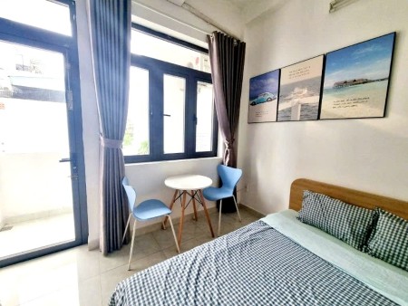 Cho thuê phòng ban công cửa sổ lớn 30m2 - Nguyễn Hữu Cảnh, Bình Thạnh- gần Q1 , Điện Biên Phủ