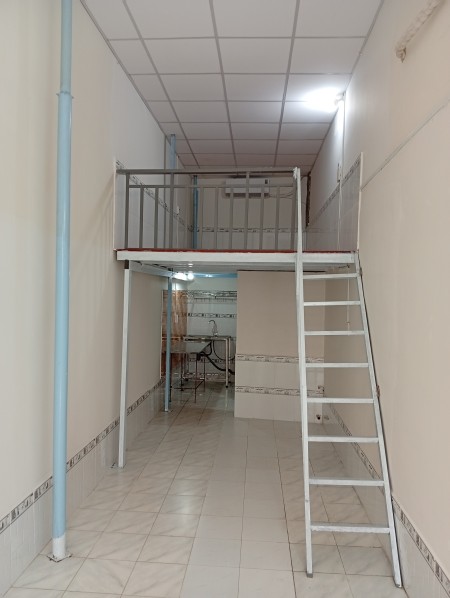 CHO THUÊ PHÒNG TRỌ MỚI RỘNG CÓ MÁY LẠNH GÁC XÉP ĐƯỜNG SỐ 30 PHƯỜNG 6 GÒ VẤP