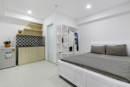 Phòng 16m2 - 4,3tr, kệ bếp, cửa sổ, full tiện nghi, tự do 24/24, thang máy, Q. Bình Thạnh