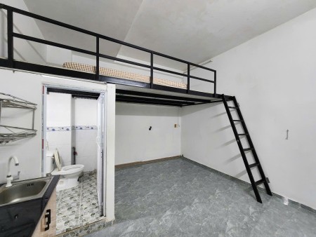 Phòng trọ gác cao chỉ 3tr5 đường Nguyễn Chánh Sắt phường 13 Tân Bình