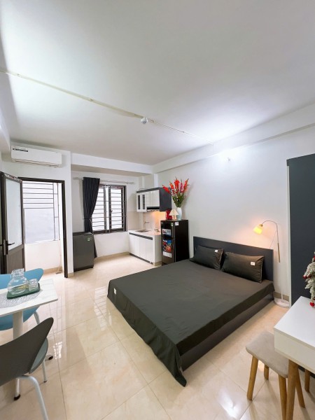 Cho thuê CCMN Full đồ, Ban công cửa sổ thoáng ngay 73 Hoàng Ngân