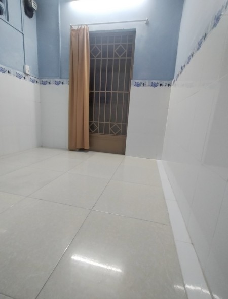 Phòng trọ đường Dương Quảng Hàm, khu an ninh, yên tĩnh, 12m2, 1.500.000đ/tháng