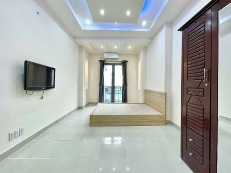 Cho Thuê Phòng Ban Công_Máy Giặt Riêng 35m2 Siêu Thoáng Bình Thạnh Gần Chợ Bà Chiểu