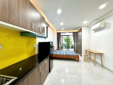 Cho Thuê Căn Hộ Studio Cao Cấp - Full Nội Thất - Ban Công - Thang Máy - Bảo Vệ - Gần Chợ Bà