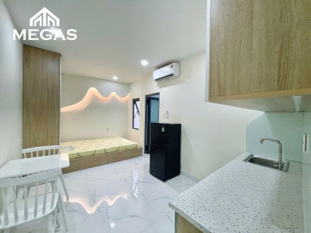 Cho Thuê Phòng Giá Rẻ - Full Nội Thất - Thang Máy - Gần K300, Chợ Hoàng Hoa Thám
