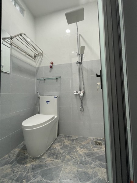 Căn hộ dich vu mini co bancol ngay chợ thạch đà