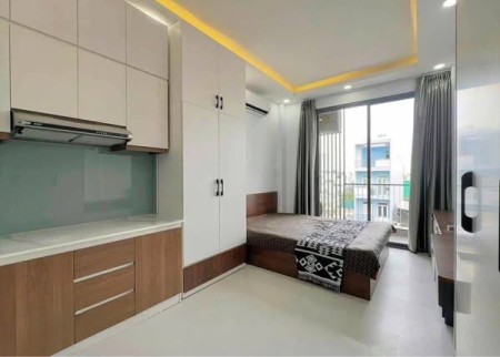 Cho thuê phòng ban công 35m2 Nơ Trang Long, gần Chợ Bà Chiểu, ĐH Văn Lang, gân Q1, Phú Nhuận, Gò Vấp