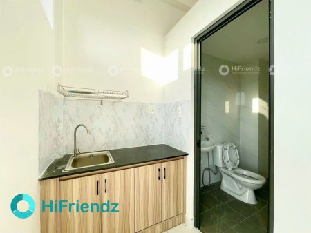 Cho thuê phòng trọ view đẹp, có gác + cửa sổ thoáng mát gần quận 7