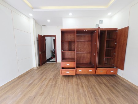 MÌNH CÒN 3 PHÒNG BAN CÔNG, SHARE PHÒNG NHÀ NGUYÊN CĂN Giờ giấc tự do-nhà mới 100% ở Tân Bình