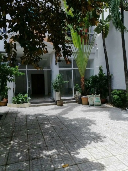 Chỉ 3,9 Triệu Phòng Full Nội Thất- Nhà Biệt Thự- Q.Bình Thạnh