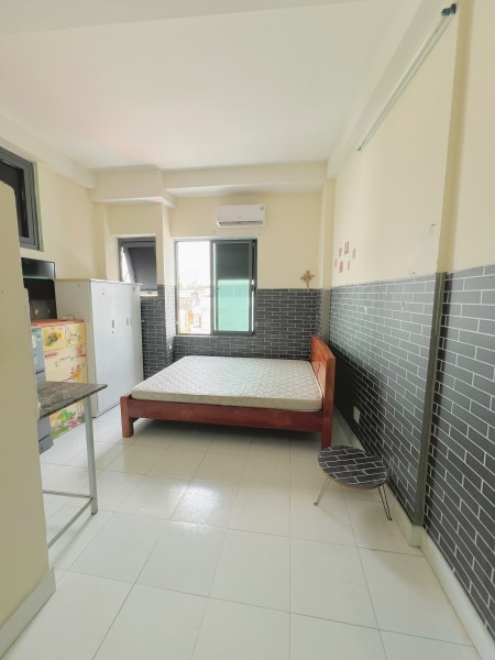 Phòng cửa sổ full nội thất gần Đại Học Y Dược
