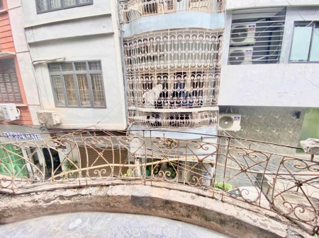 Đi đến slide 4