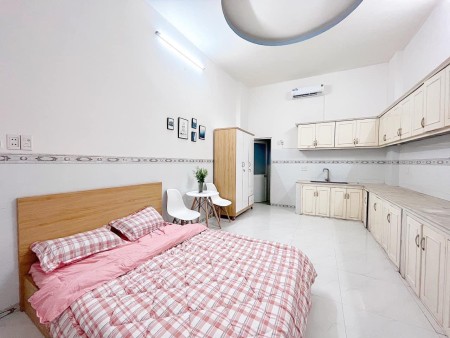 Cho thuê pn studio 35m2 mới TRỐNG 16/7. Nội thất đầy đủ, cửa vân tay