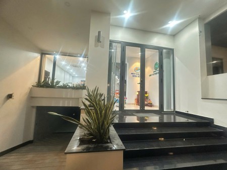 Cho thuê văn phòng 1 sàn tầng trệt - Khu vực Saigon Mystery Villas