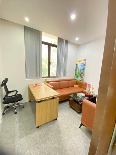 CHO THUÊ VĂN PHÒNG 200M² TRUNG HÒA – ĐẦY ĐỦ ĐỒ, VÀO LÀM NGAY