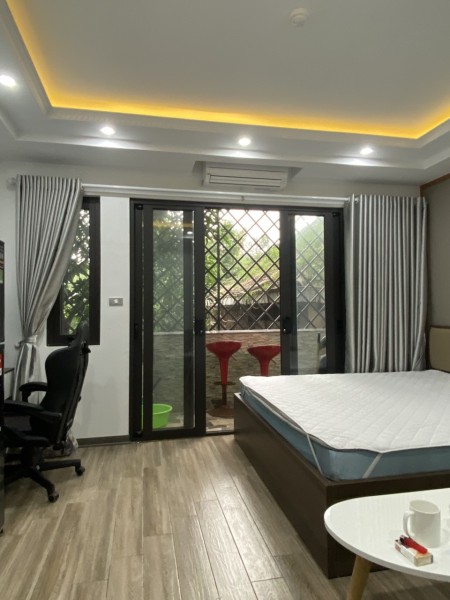 Cho thuê Căn hộ dịch vụ giá rẻ View hồ tại Ngõ 193 Phố Trích Sài, Tây Hồ. Chỉ 6.5tr