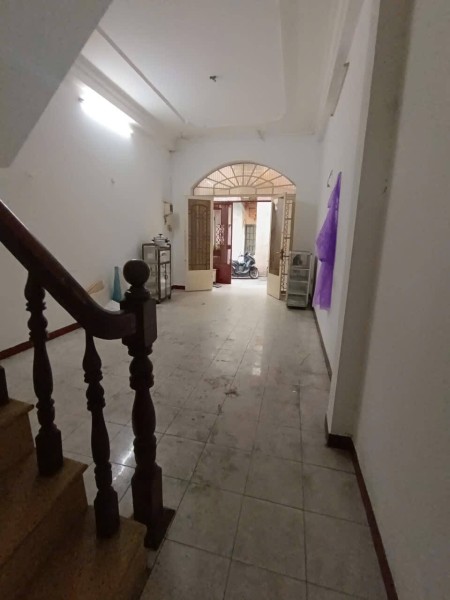 Cho thuê Nhà Phan Xích Long P3, PN, 4x17m, trệt 2 lầu, 9PN3WC, 22tr