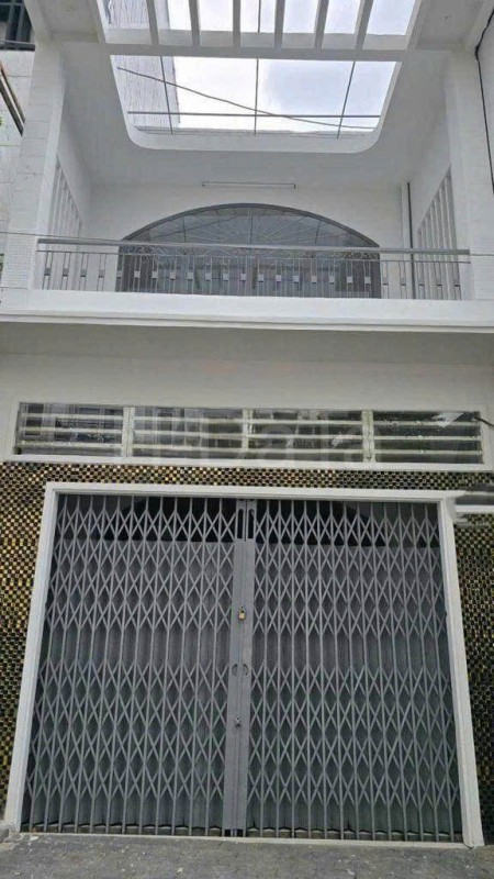 Cho thuê Nhà mặt tiền Trần Thị Nghỉ P7, 4.5x12m, trệt lầu, 2PN2WC, 20tr