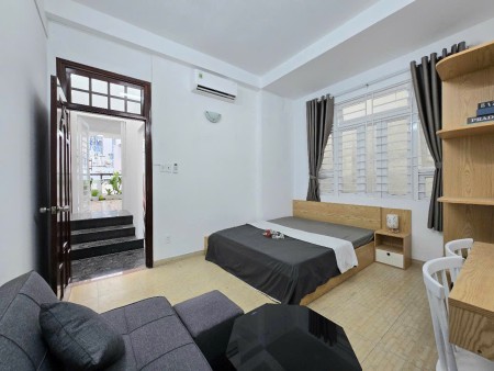 Phòng trọ 2PN 65m2 CMT8, Quận 3