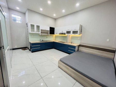 Phòng Full nội thất. Gần chợ Hiệp Bình