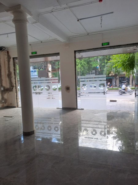 Cho thuê nhà làm văn phòng, trung tâm giao dịch, phòng đại diện, ngân hàng, bảo hiểm ...