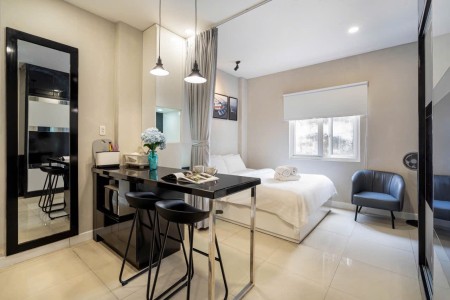 Cho thuê căn hộ cao cấp ngay trung tâm quận 1 40m2_Thang máy_Gần Chợ Bến Thành_Bùi Viện_CV 23/09
