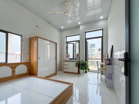 STUDIO FULL NỘI THẤT - BAN CÔNG - GẦN ĐH VĂN LANG CS3 - DƯƠNG QUẢNG HÀM