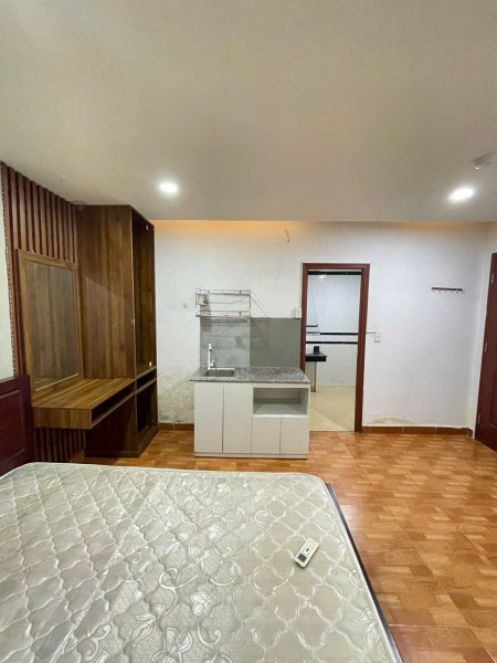 Đầu tháng 7 trống phòng ngay Phan Văn Hớn