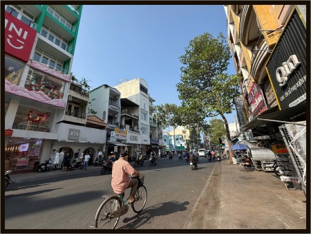 Đi đến slide 6