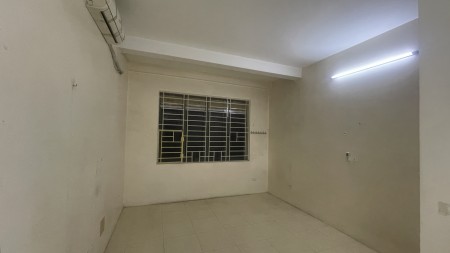 CHÍNH CHỦ CHO THUÊ PHÒNG TRONG CCMN TẠI LONG BIÊN