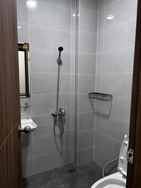 Cho thuê căn hộ dịch vụ. Full nội thất. Hẻm 104 Thành Thái, P12, Q10.
