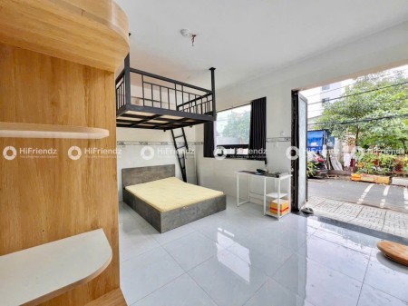 Trống lại kiot cho thuê ngay ngã tư Bốn Xã chạy vào, full nội thất