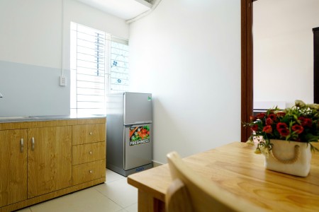 Phòng tách bếp đủ nội thất - 62/1A Trương Công Định Q. Tân Bình ( Gần Etown Cộng Hòa)