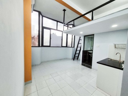 Phòng BANCOL view tràn viền - Cách ĐH CN4 chỉ 1km (New)