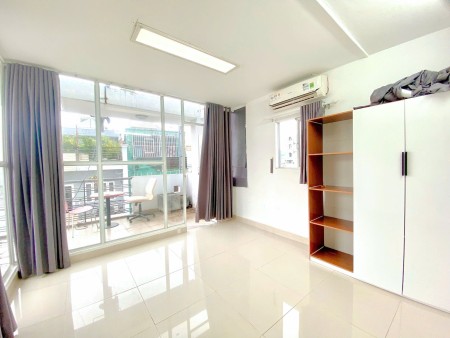 Cho thuê căn hộ dịch vụ ko giới hạn người, ban công rộng, free tiền thuê tháng 6