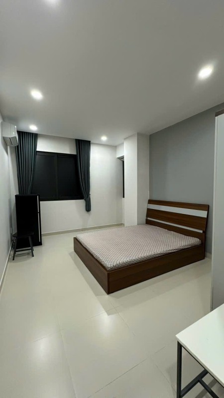 CĂN HỘ 45m2 TRUNG TÂM Q10, Q3, HẺM XE HƠI VÀO TẬN NHÀ