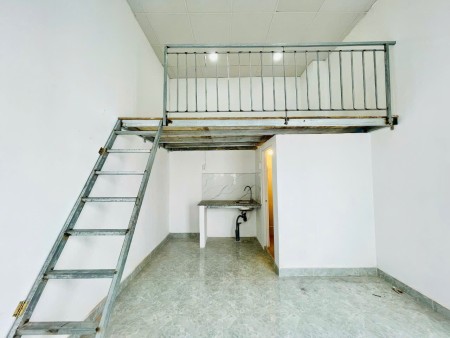 KHAI TRƯƠNG DUPLEX BAN CÔNG / Ở ĐƯỢC 4 NGƯỜI / GẦN MAI CHÍ THỌ QUẬN 2